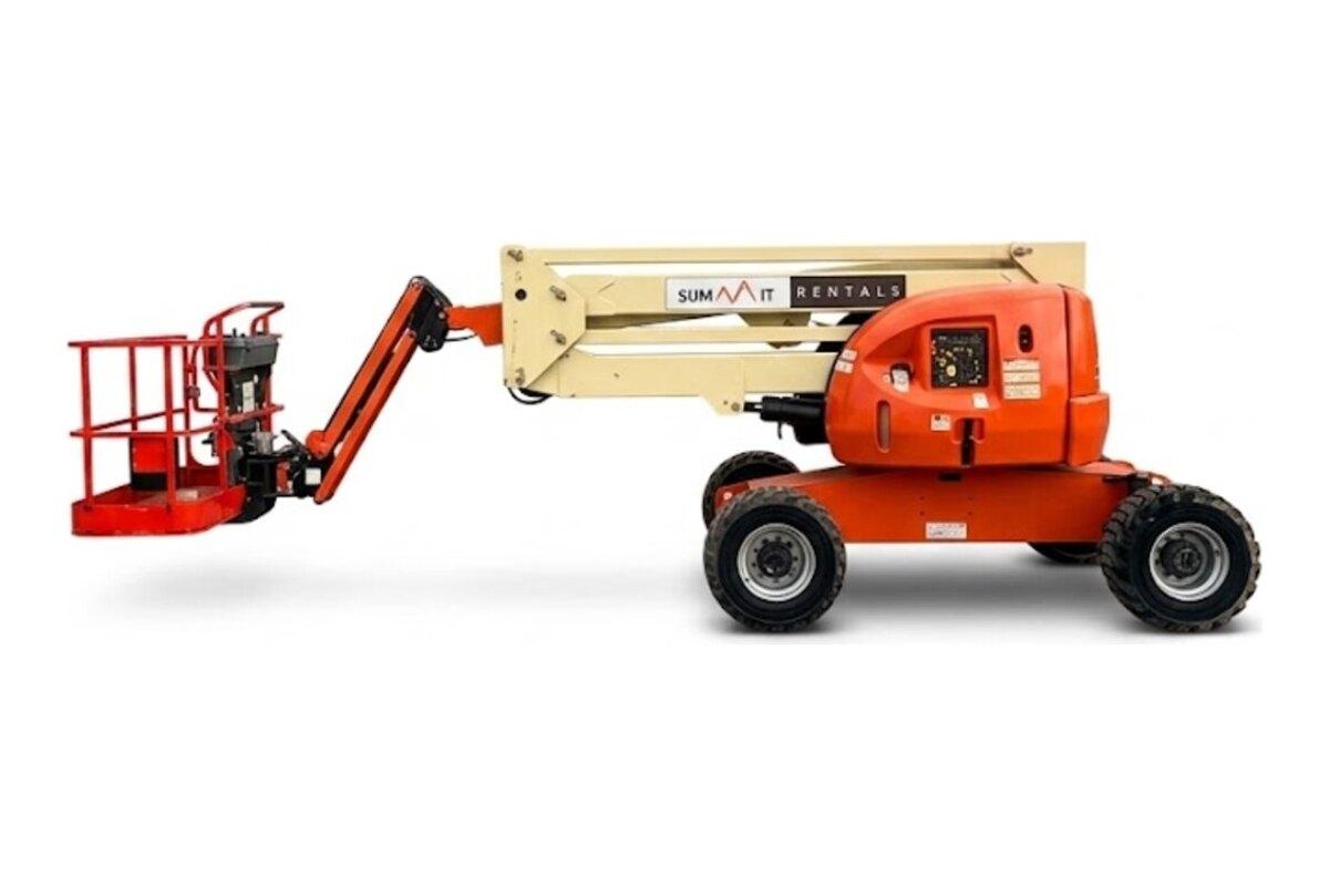 JLG 450AJ articulating boom lift rental with Summit Rentals decals in Phoenix, AZ