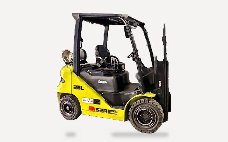 Our 5,000 lb class warehouse forklift, a CLARK 25L or similar on cushion or pneumatic tires on a Phoenix job site