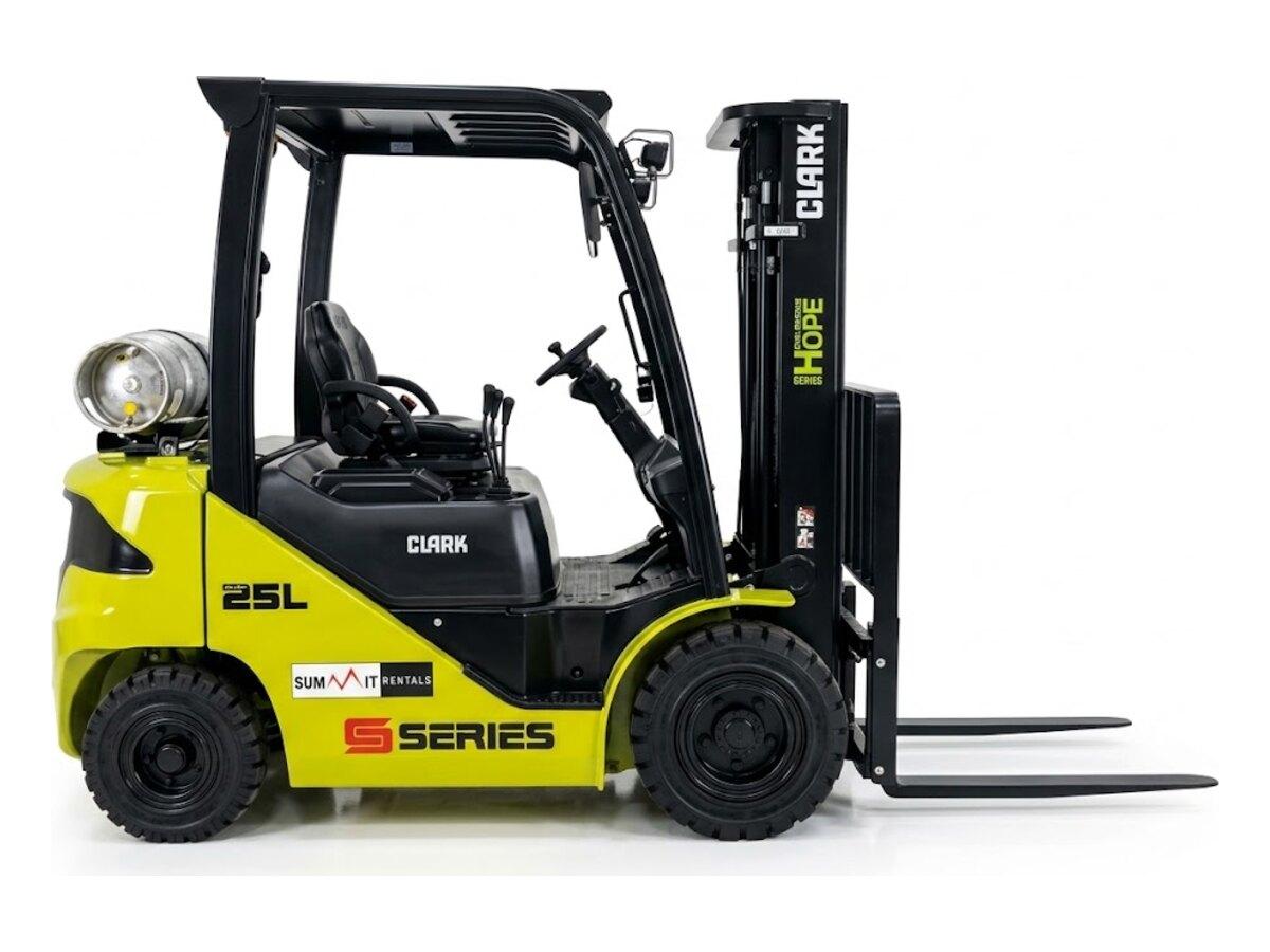 Side view of the Summit Rentals CLARK 25L propane forklift with a Summit decal, delivered across metro Phoenix