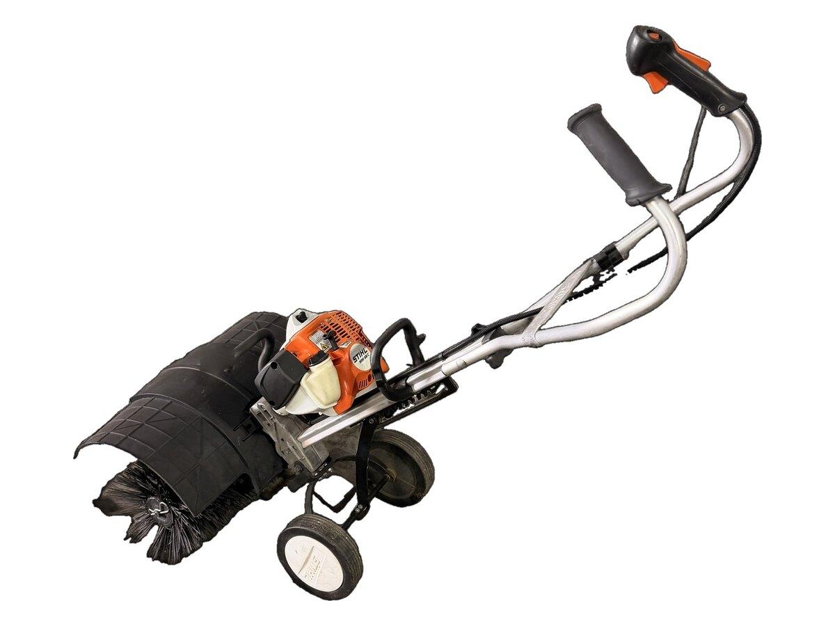 Stihl Yard Boss power broom for lifting artificial turf pile and working in infill, a warehouse pickup from our Phoenix yard
