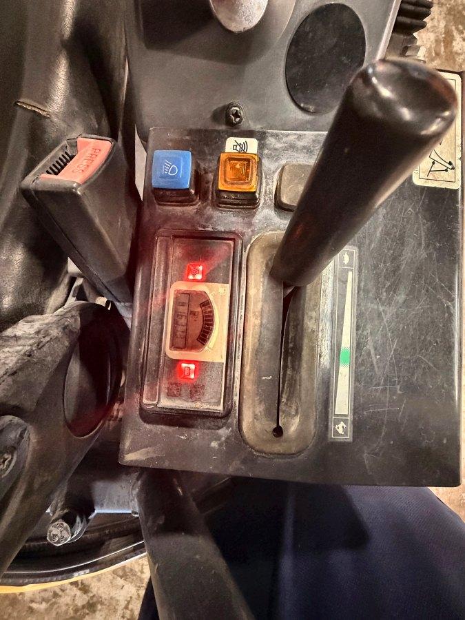 2021 John Deere 17G 4,000 lb mini excavator for sale in Phoenix, AZ, photo 4