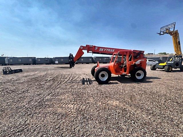 2013 SkyTrak 6042 6,000 lb telehandler for sale in Phoenix, AZ
