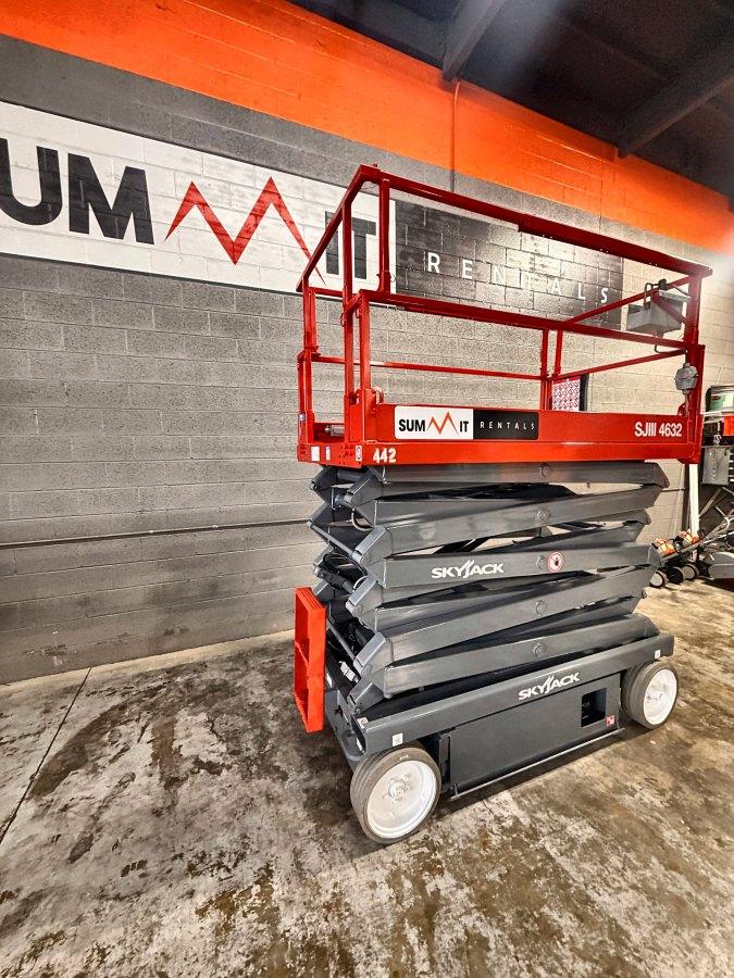 2016 Skyjack SJIII 4632 32 ft electric scissor lift for sale in Phoenix, AZ, photo 4