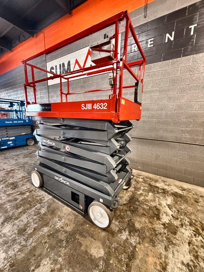2016 Skyjack SJIII 4632 32 ft electric scissor lift for sale in Phoenix, AZ, photo 7