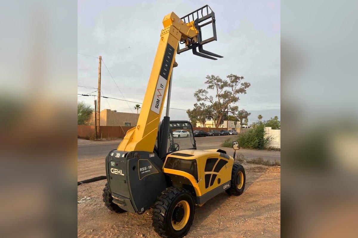 Summit Rentals Gehl RS5-19 telehandler with pallet forks delivered to a job site in Apache Junction, AZ
