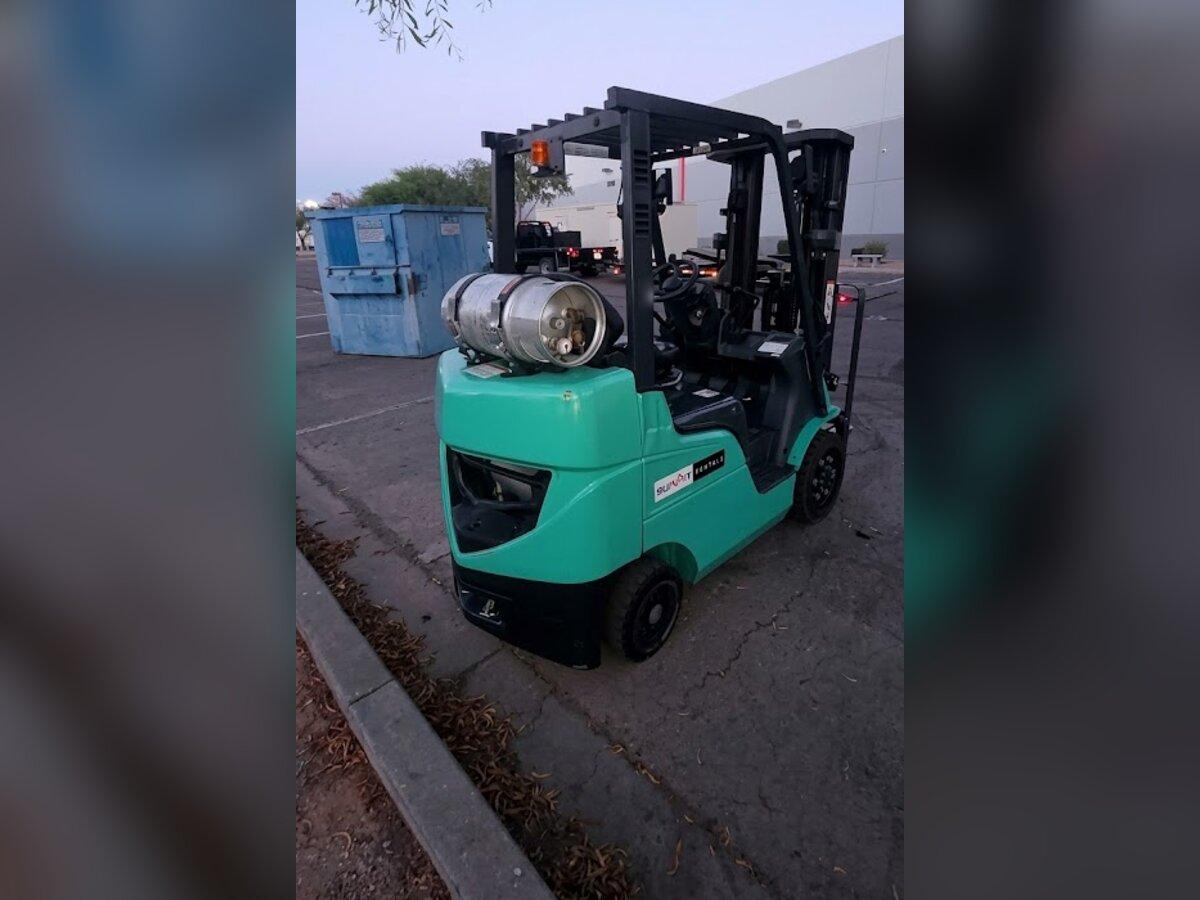 5,000 lb propane forklift rental delivered early in the morning by Summit Rentals to a warehouse lot in Tempe, AZ
